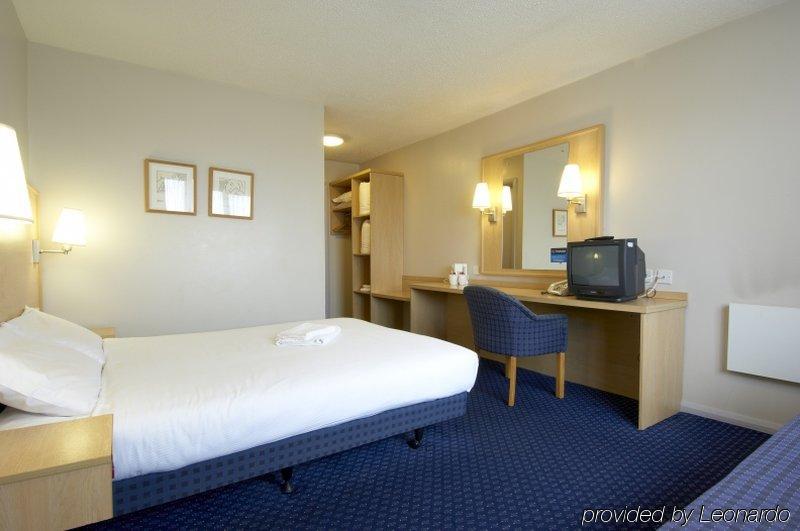Travelodge Лимерик Экстерьер фото